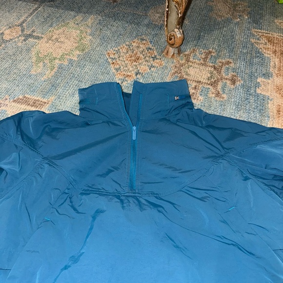 Lululemon Half Zip Cropped Jacket - Picture 14 of 15